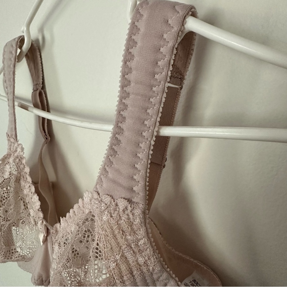 Lace Full-Coverage Supportive Bra - image 4